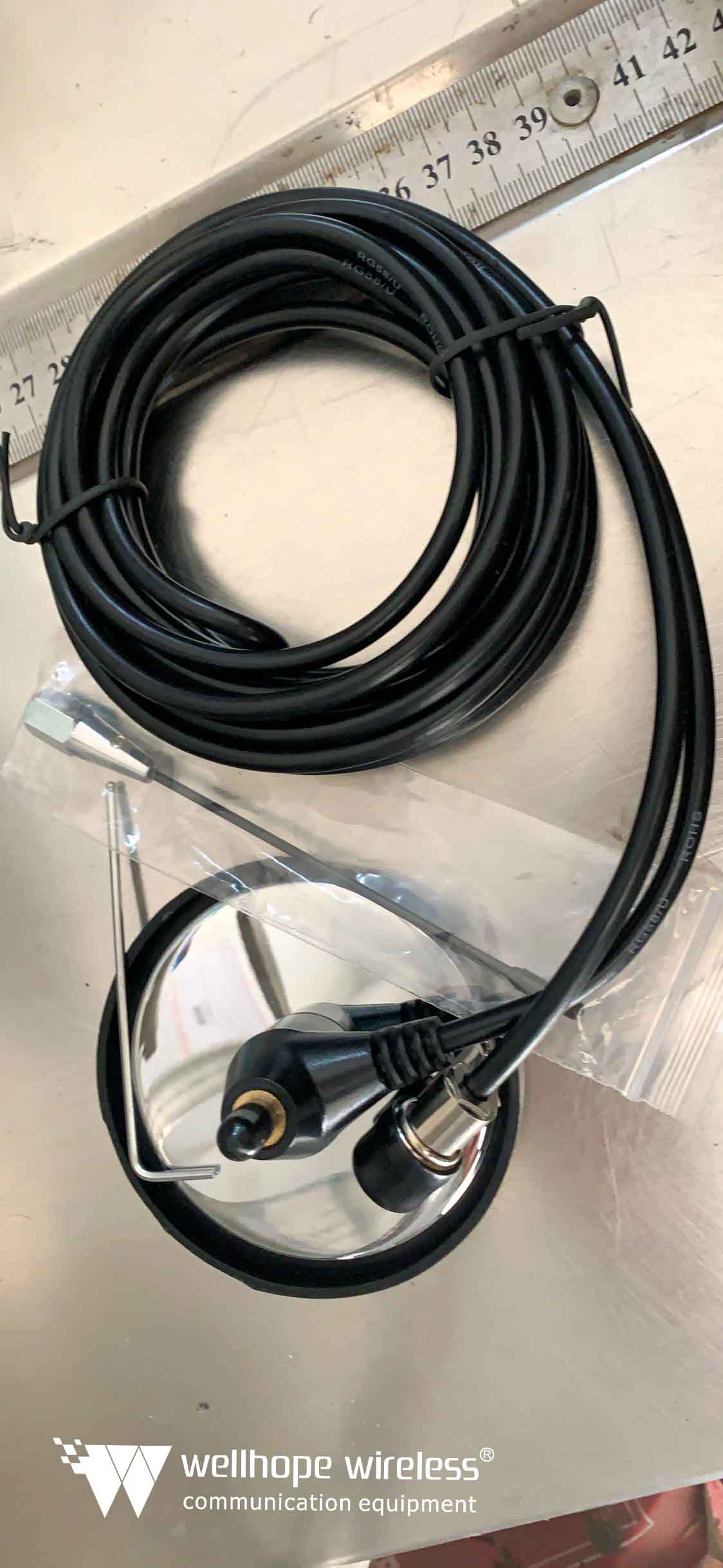 WH-450-470MHz-M3.5 UHF magnet antenna