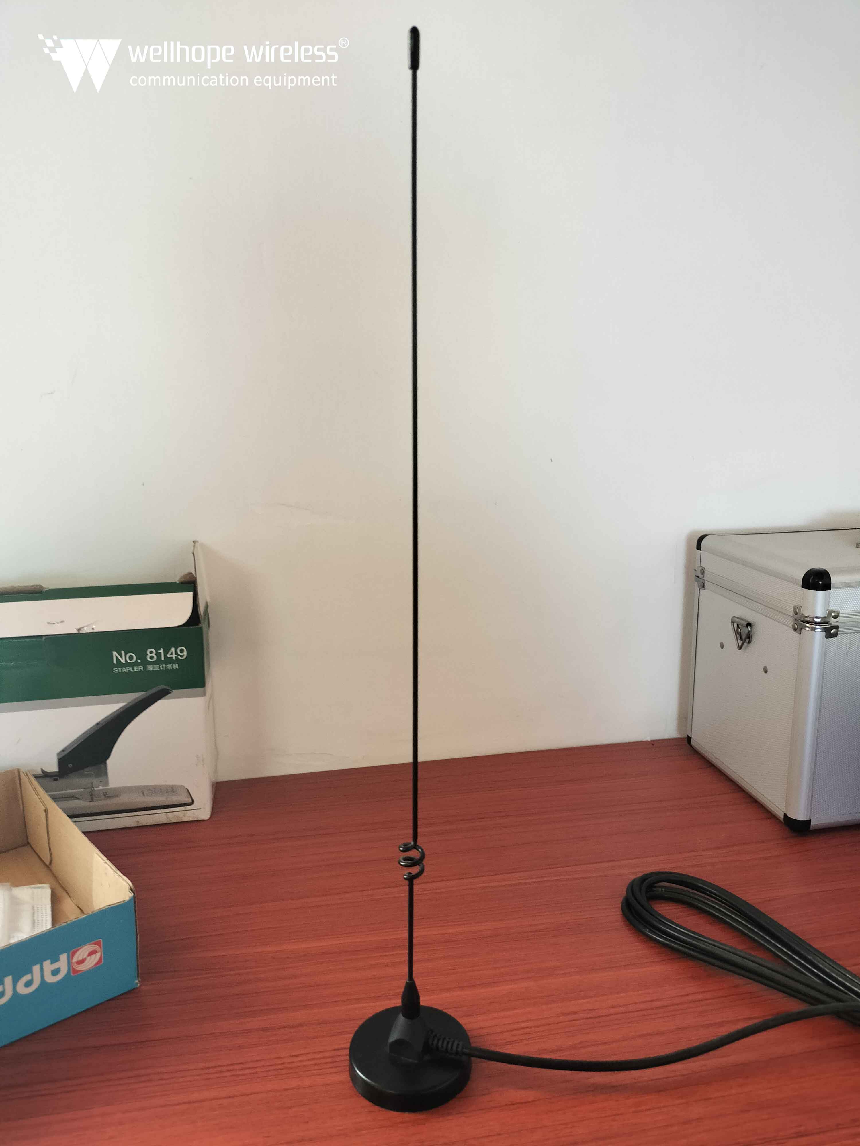 WH-VU-M03.5 vehical antenna BNC