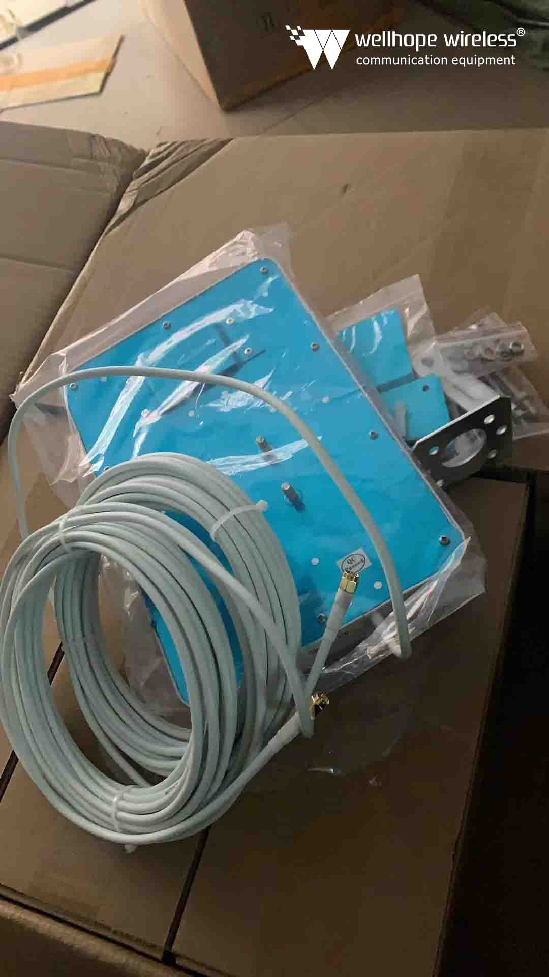 5G wifi combine panel antenna 