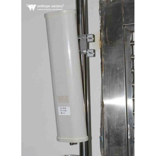 1880-1930MHz​ sector panel antenna 14dBi outdoor antenna 