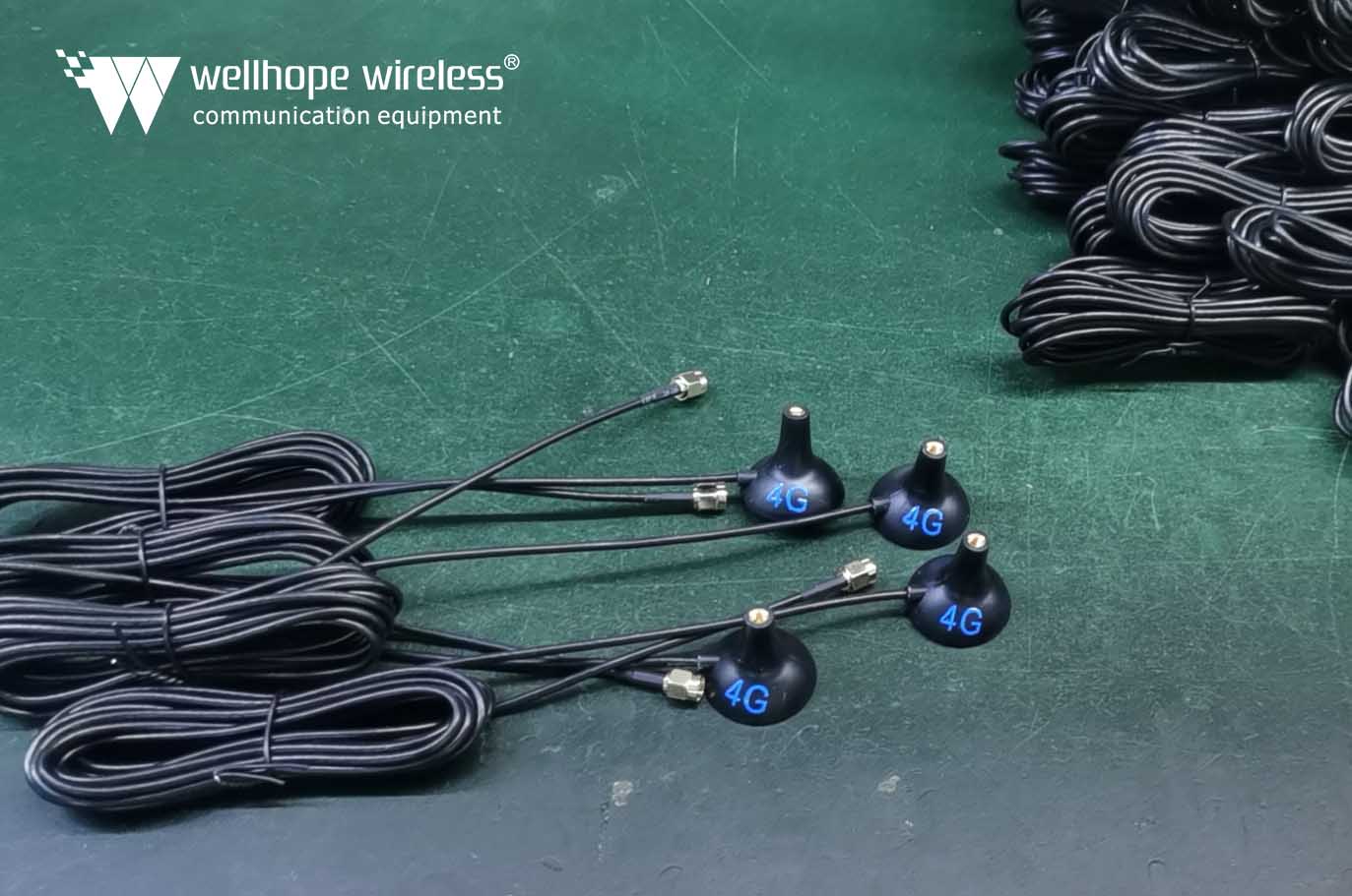 2023-8-25 1000pcs WH-4G-CP05 4G wifi magnet antenna on process